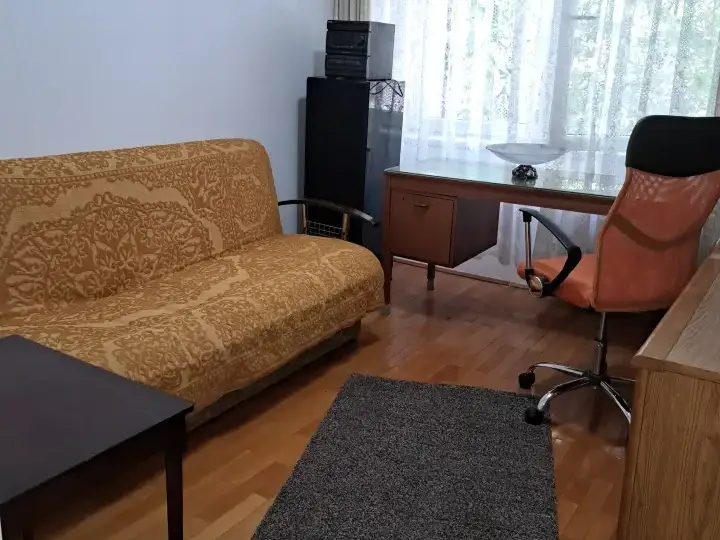 OFER SPRE ÎNCHIRIERE APARTAMENT CU 3 CAMERE img 5